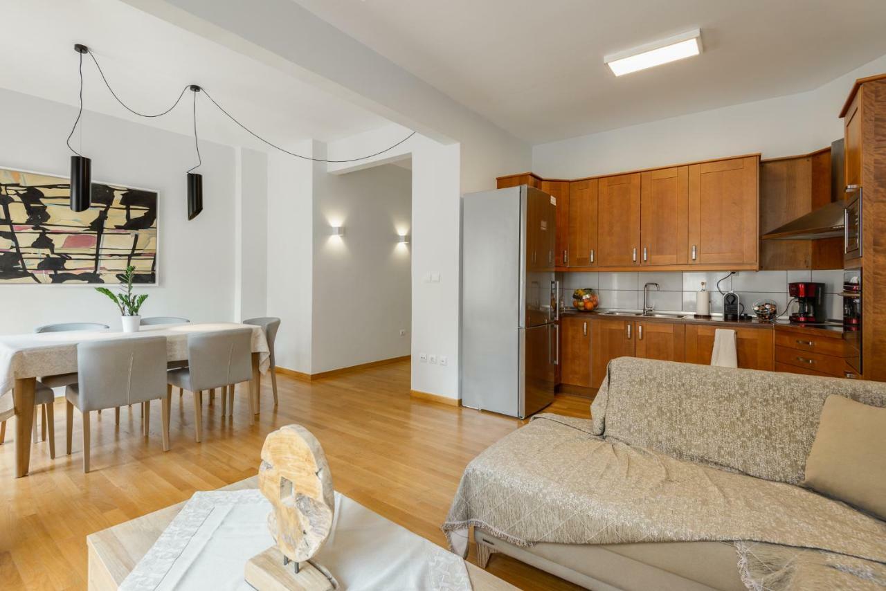 Brand-New Modern Flat In Heart Of City Thessalonique Extérieur photo